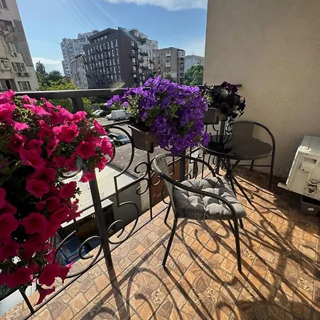 Apartment смарт в аркадії парк перемоги море 4 мин гагарин плаза передплата 3й поверх Odesa